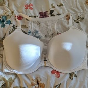 Cacique Intimates & Sleepwear - Front close lace racer back cotton Cacique bra Cacique Intimates & Sleepwear - Front close lace racer back cotton Cacique bra